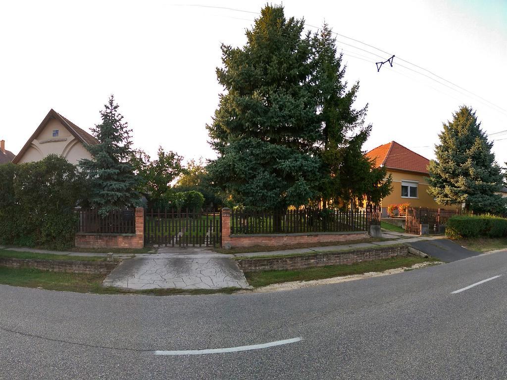 Natura Vendeghaz Pazmand Zewnętrze zdjęcie